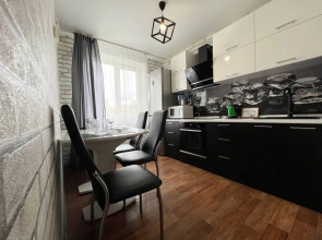 Trekhkomnatnaya Yubileynaya 79 Flat