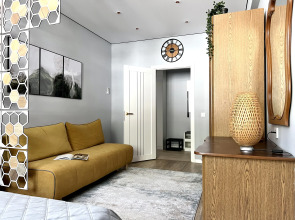 Квартира 65 м удобная для семьи напротив Казино с видом на горы