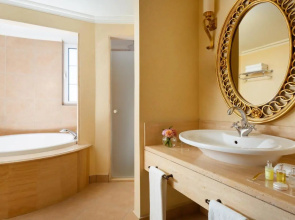 Отель Rixos Almaty