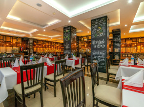 Отель Armas Beach