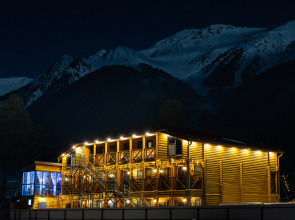 Апартаменты Артхаус