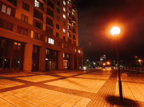 Апартаменты 9 ночей с видом на речку на Коммунальной 1