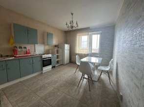 Квартира Стильная и уютная около железнодорожного вокзала