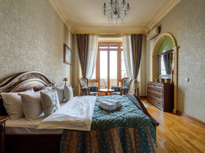 Апартаменты Роскошные с Видом на Кремль