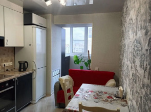 Квартира на Сергея Есенина 48