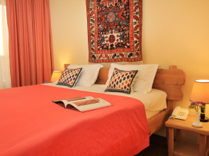 Отель Silk Road