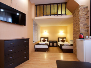 Отель Автодвор