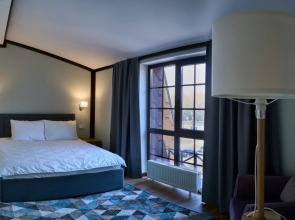 Отель Славянка