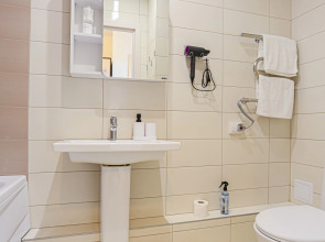 Апартаменты У нaс лучше, чeм дoма Sanset Героев Донбаса 10 кв 274