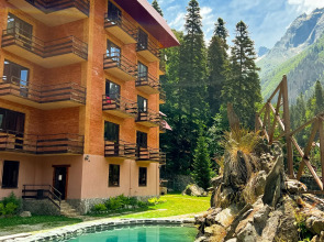 Отель Таулу