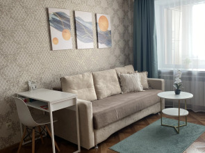 Квартира Уютная квартира с камином и лоджией на Ветеранов