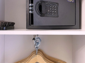 Апартаменты Капри Хаус Ленина 219/4 (2)