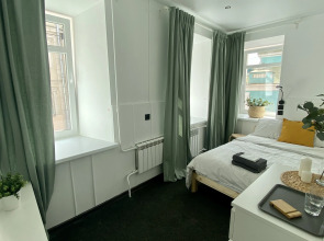 Апартаменты Серебрянический 15