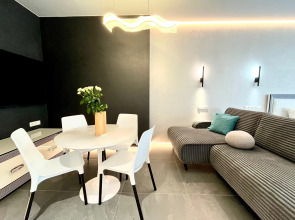 Квартира панорамная Неотель в ЖК Галерея Чижова, у Театра Оперы и Балета