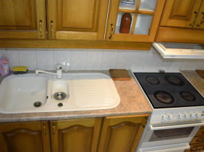 Квартира двухкомнатная с сауной лифтом и балконом