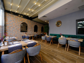 Отель Mai İnci