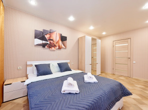 Двухкомнатные Апартаменты Sutki VIP на Тамбовской