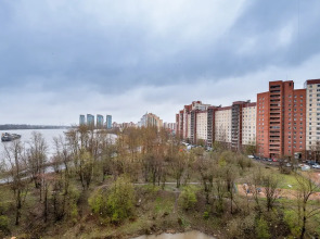 Апартаменты в Небоскребе с Видом на Неву