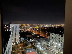 Prostornaya vidovaya 2k na 15 etazhe v Tsentre Irkutska  Flat