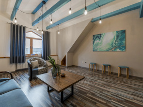 Апартаменты двухуровневые в тихом районе Амалиенау