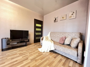 Квартира Просторная двухкомнатная на Каховской