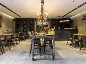 Отель Lampa Design