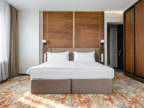 Grand Mildom Hotel