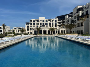 The Grand Sea Breeze Hotel