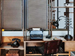 Отель 25hours Hotel Dubai One Central