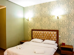 Отель Корсар