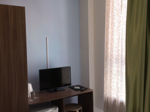 Отель White House