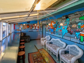 Меблированные комнаты У Дома Книги