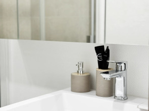 Квартира Светлая с Новым Ремонтом и Кондиционером в Центре у Метро