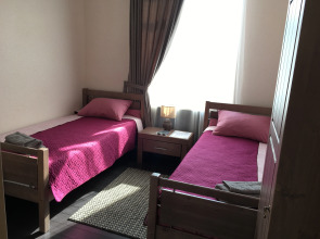 Хостел ВладСтар Инн