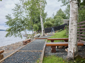 Гостевой дом Дом у озера 4Стихии