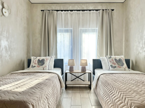 Частный Дом Барнхаус №2 на 10 гостей, с дровяной баней и горячим чаном