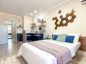 Studiya Lenina 185A 12/19 Apartments