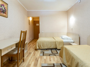 Отель Турист