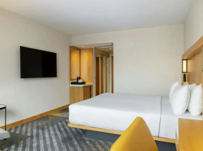 Отель Courtyard by Marriott Tbilisi