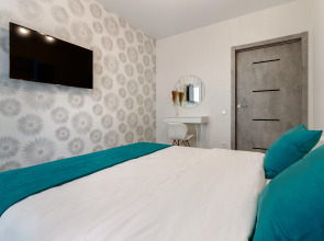 Квартира на 24 Этаже возле ДонЭкспоцентра и Аквапарка