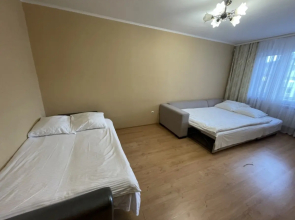Ilne udobnaja dlja prozhivanija 1–4 chelovek Flat