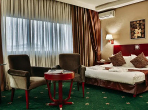 Отель Goldman Empire