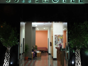 Suite Merlot Hotel