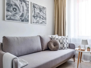 Апартаменты Grey's Apartment с Видом на Город
