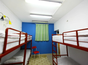 Хостел Три Матрёшки