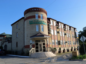 Отель Шахристан