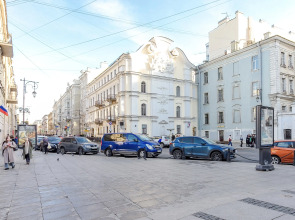 Квартира возле Михайловского замка