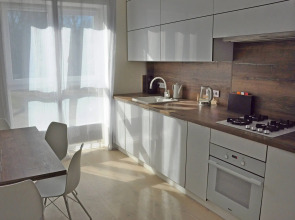 Двухкомнатная квартира на Тихомирова