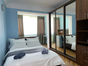 Apartamenty V Centre Mahackaly s Vidom na More i Gory