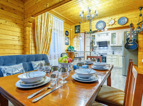 Semeyny Zagorodny Klub Otdykha  "agoy-Shale" Private house
